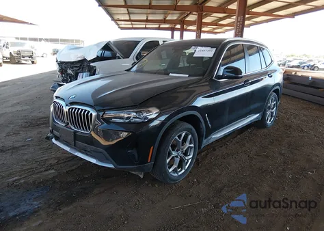 2023 BMW X3 xDrive30I z USA, uszkodzony, nr VIN 5UX53DP03P9S15841